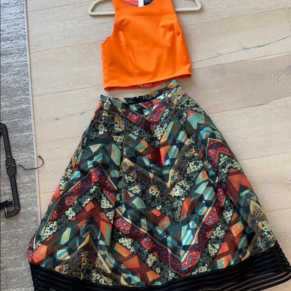 Noir skirt and top